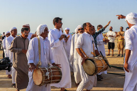 تولد دوباره لنج چوبی