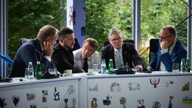 مرشایمر توضیح داد؛ رمز و راز مواضع ضدونقیض آمریکا درباره ایران