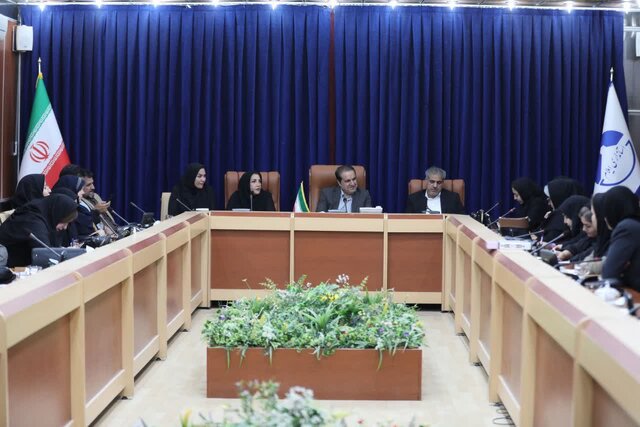 بانوان همسو با گفتمان دولت در مدیریت‌ها به کار گرفته می‌شوند