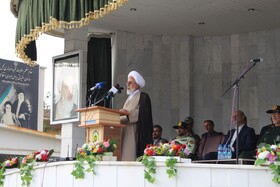 جمهوری اسلامی همه تحریم‌های دشمنان را به فرصت تبدیل کرده است