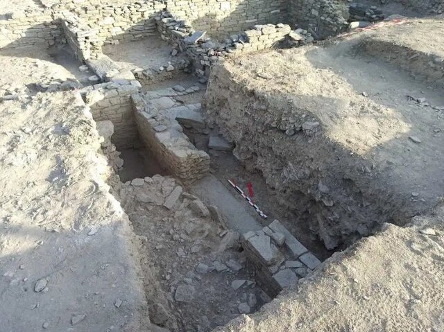 کشف کارگاهی از تندیسهای ناتمام