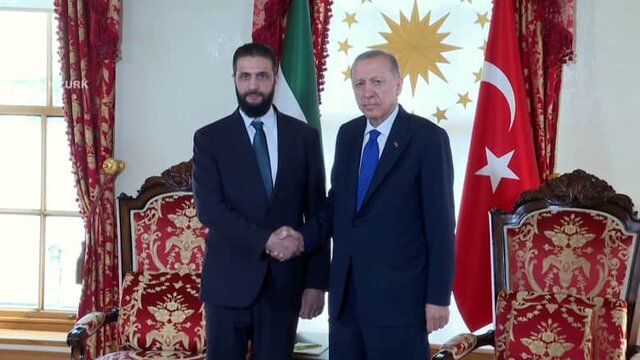 گفتگوی اردوغان و الجولانی در مورد تحولات منطقه‌ای و بین‌المللی