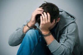 چرا برخی دانش‌آموزان از مسیر درست منحرف می‌شوند؟