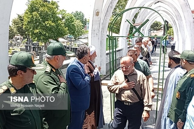 کاروان عاشقان روح‌الله از آستارا عازم مرقد امام راحل شد