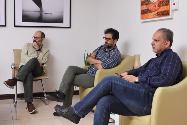 وقتی دیوار چهارم میشکند!