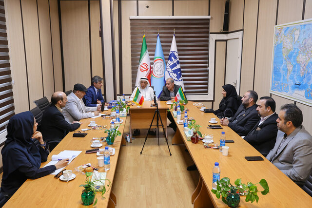 ایران و کویت تفاهم‌نامه گردشگری و اتومبیلرانی امضا کردند