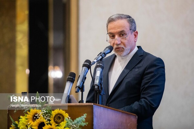 عراقچی به پاریس: صلاحیت اخلاقی برای ارشاد کردن ایران را ندارید