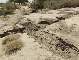 به صدا در آمدن زنگ خطر فرونشست در شهرستان قلعه‌گنج