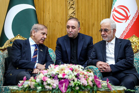 ورود شهباز شریف نخست وزیر پاکستان به تهران