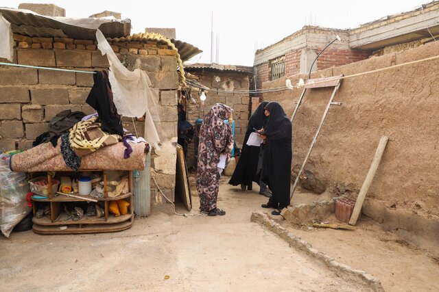 از وعده ساخت سرپناه برای خانواده زندانی تا خرید دوچرخه برای پسرک ۸ ساله