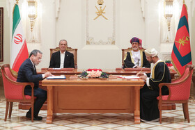 امضای ۱۸ سند همکاری میان  ایران و عمان