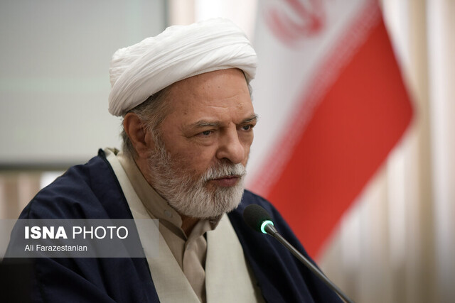 بدون برادری با دیگران، بندگی خدا ممکن نیست