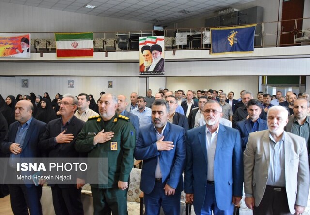 فعالیت ستادهای بازسازی عتبات عالیات مردمی است