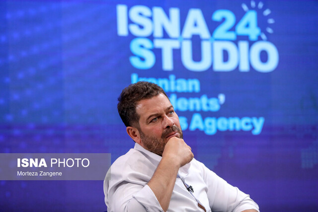 پژمان بازغی: افتخار میکنم مردم در تلویزیون مرا تماشا میکنند/منوچهر هادی: برای ایفای نقشم ۴۸ ساعت غذا نخوردم!