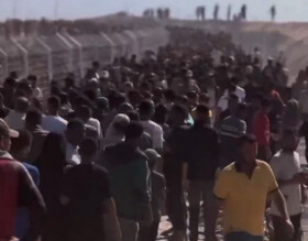 دفاع واشنگتن از طرح توزیع کمک‌ها در غزه به رغم شکست آن