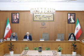 عارف: موضع‌گیری برخی افراد به روابط رو به بهبود با کشورهای اسلامی و منطقه آسیب می‌زند