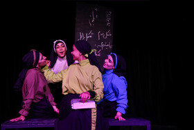 تئاتر "شکل سوم"