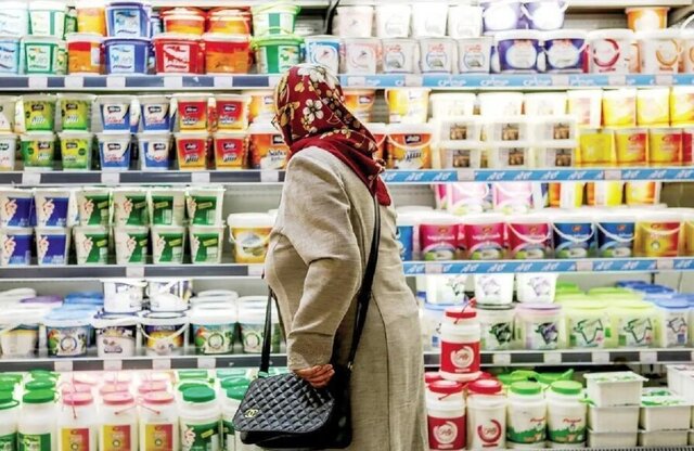 کاهش ۶۰ درصدی مصرف لبنیات طی ۲۰ سال اخیر کاهش ۶۰ درصدی مصرف لبنیات طی ۲۰ سال اخیر