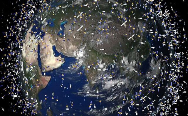 افزایش زبالههای ماهوارهای و پیامدهای زیستمحیطیِ آن افزایش زبالههای ماهوارهای و پیامدهای زیستمحیطیِ آن