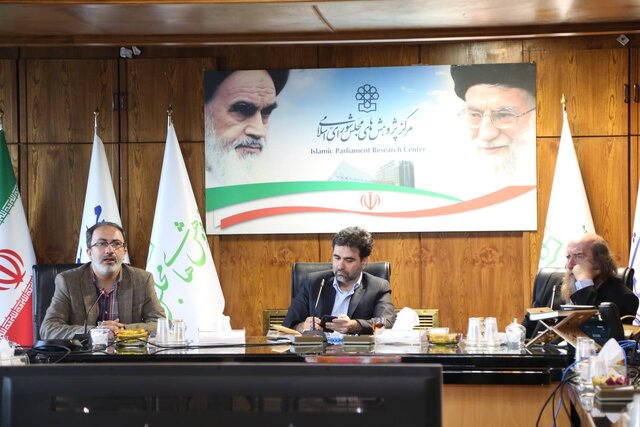 مجلس در برابر تخریبگران تاریخ چه مسئولیتی دارد؟