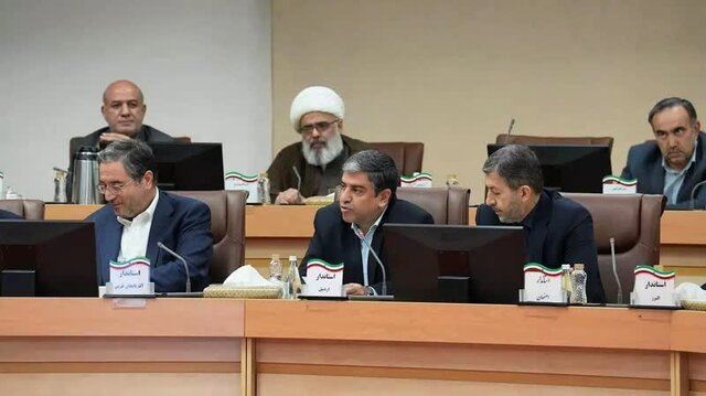 لزوم تسریع ویژه در تعیین تکلیف کالاهای رسوبی در گمرکات