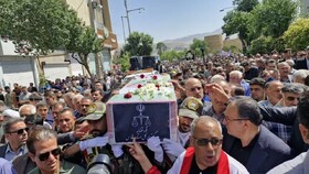 پیکر قاضی شهید احسان باقری در شیراز تشییع شد