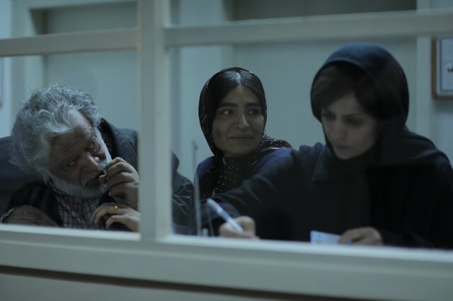 عکسهای تازه از بازیگران «زن و بچه»