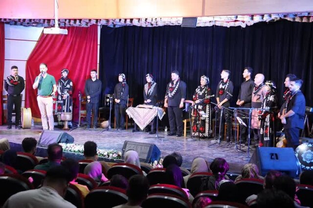 نوای موسیقی اقوام جنوبشرق تهران در فرهنگسرای رازی پیچید