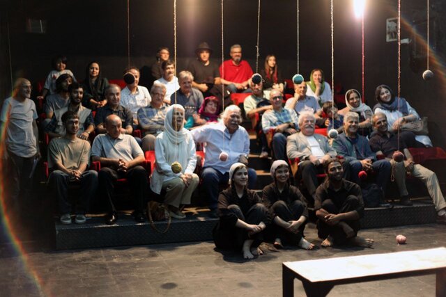 اظهارات کاظم هژیرآزاد و ناهید مسلمی همزمان با آغاز یک اجرا