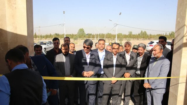 از افتتاح مجموعه اقامتی تا بازدید از نخستین جشنواره ملی شهاب‌سنگ‌ها در زرند