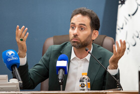 محسن گرجی ،دبیر سیزدهمین جشنواره بین‌المللی مد و لباس فجر در نشست خبری سیزدهمین جشنواره مد و لباس فجر