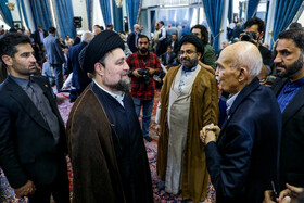  سید حسن خمینی در دیدار با اعضای ستاد مرکزی بزرگداشت امام خمینی (ره)