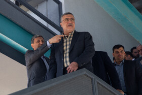 بازدید محمدرضا ظفرقندی، وزیر بهداشت و پرویز فتاح، رئیس ستاد اجرایی فرمان امام از شهرک دارويى بركت