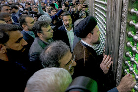 سیدحسن خمینی و علی منتظری، رئیس جهاد دانشگاهی در مراسم تجدید میثاق جهادگران و دانشگاهیان با آرمان‌های امام راحل