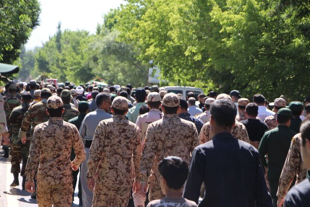 وداع باشکوه با پیکر دو شهید مرزبانی در مریوان+ عکس