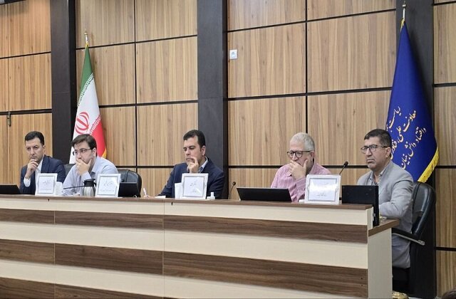 سیاست جدید معاونت علمی درباره تمدید محصولات دانشبنیان/دو شرط اعطای گرنت به ارائهدهندگان خدمات زیرساختی هوش مصنوعی سیاست جدید معاونت علمی درباره تمدید محصولات دانشبنیان/دو شرط اعطای گرنت به ارائهدهندگان خدمات زیرساختی هوش مصنوعی