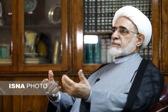 منتجب نیا: ترامپ مسیر «فرعون» را پیش گرفته است/رئیسجمهور با مسئولان ناکارآمد شجاعانه برخورد کند