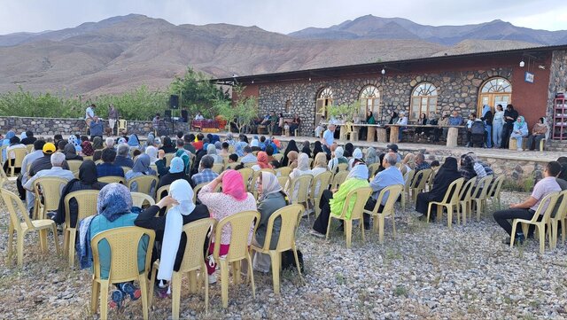 برگزاری ششمین جشنواره گردشگری گل و گلاب شاهوار در نگارمن شاهرود ‌