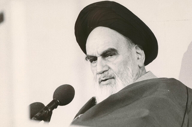 چهار ویژگی بارز شخصیت امام خمینی (ره) از زبان یک استاد دانشگاه