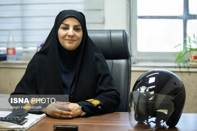 پلیس بودن با زن بودن تناقضی ندارد؛ روایت یک زن از مسیری نو و دشوار