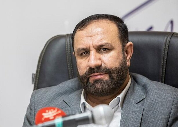 مسدودیت «نماوا»/ توقیف «سووشون»/ مسمومیت تتلو