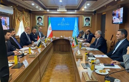 مسدودیت «نماوا»/ توقیف «سووشون»/ مسمومیت تتلو