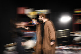 تئاتر “زهرماری”