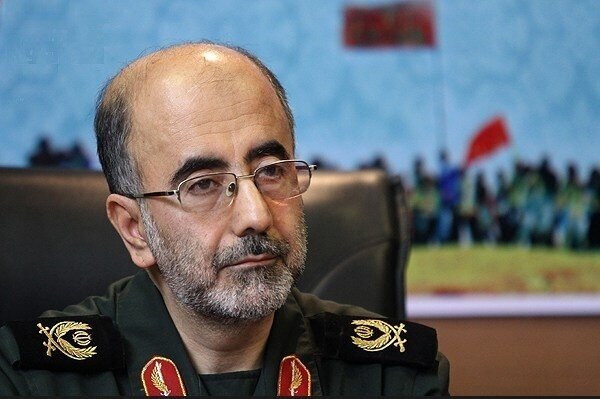 سردار آزادی: کار در مسیر انتقال پیام شهیدان پایان‌پذیر نیست