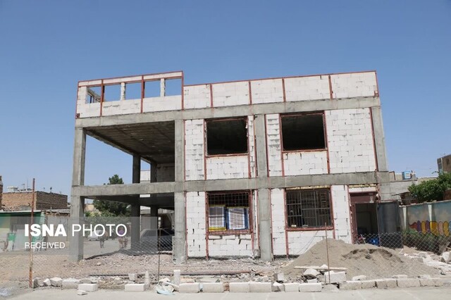 بازدید مدیرکل آموزش و پرورش قزوین از مدرسه باغ نشاط