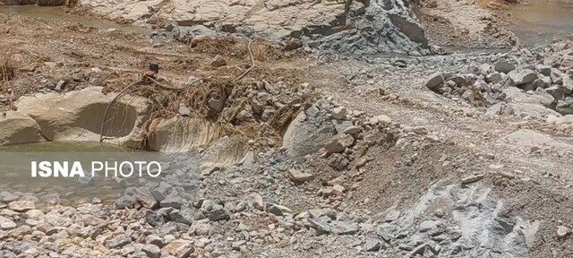 تخریب یا ساماندهی آبشار کیوان گچساران؟