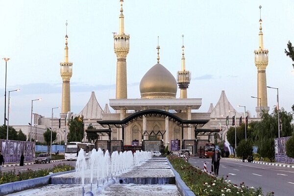 اعزام ۱۰ هزار زائر از استان مرکزی به مراسم ارتحال امام راحل در تهران