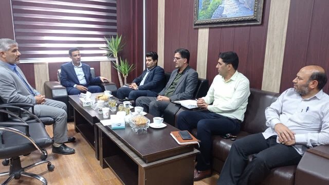 دیدار مسئولان جهاددانشگاهی کهگیلویه و بویراحمد با مدیرکل فرهنگ و ارشاد اسلامی استان