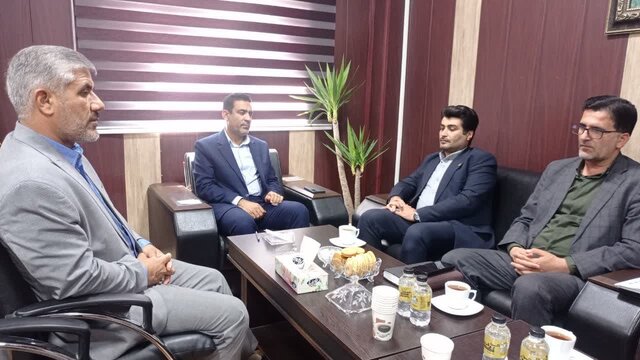 دیدار مسئولان جهاددانشگاهی کهگیلویه و بویراحمد با مدیرکل فرهنگ و ارشاد اسلامی استان