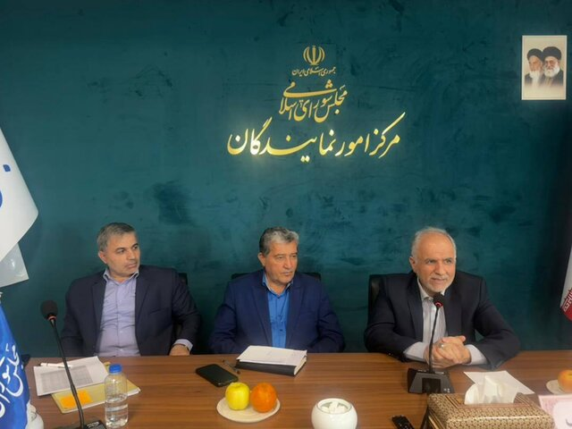 بسته خبری ایران اکونومیست از اخبار دولت در ۲۴ ساعت گذشته